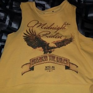 Juniors cropped shirt